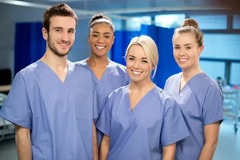 étudiants en soins infirmiers